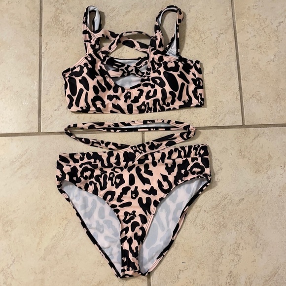 Cheetah Bathing Suit - Picture 1 of 3